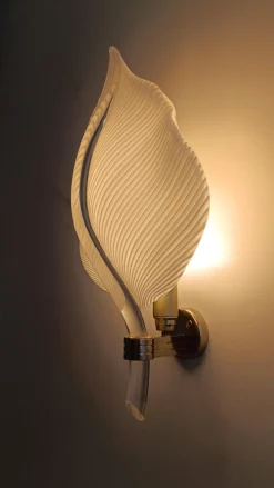 Hot Pamono Mid 20th Century Modern White Striped Murano Glass Leaf Sconce, Italy, 1960s