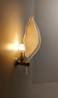 Hot Pamono Mid 20th Century Modern White Striped Murano Glass Leaf Sconce, Italy, 1960s