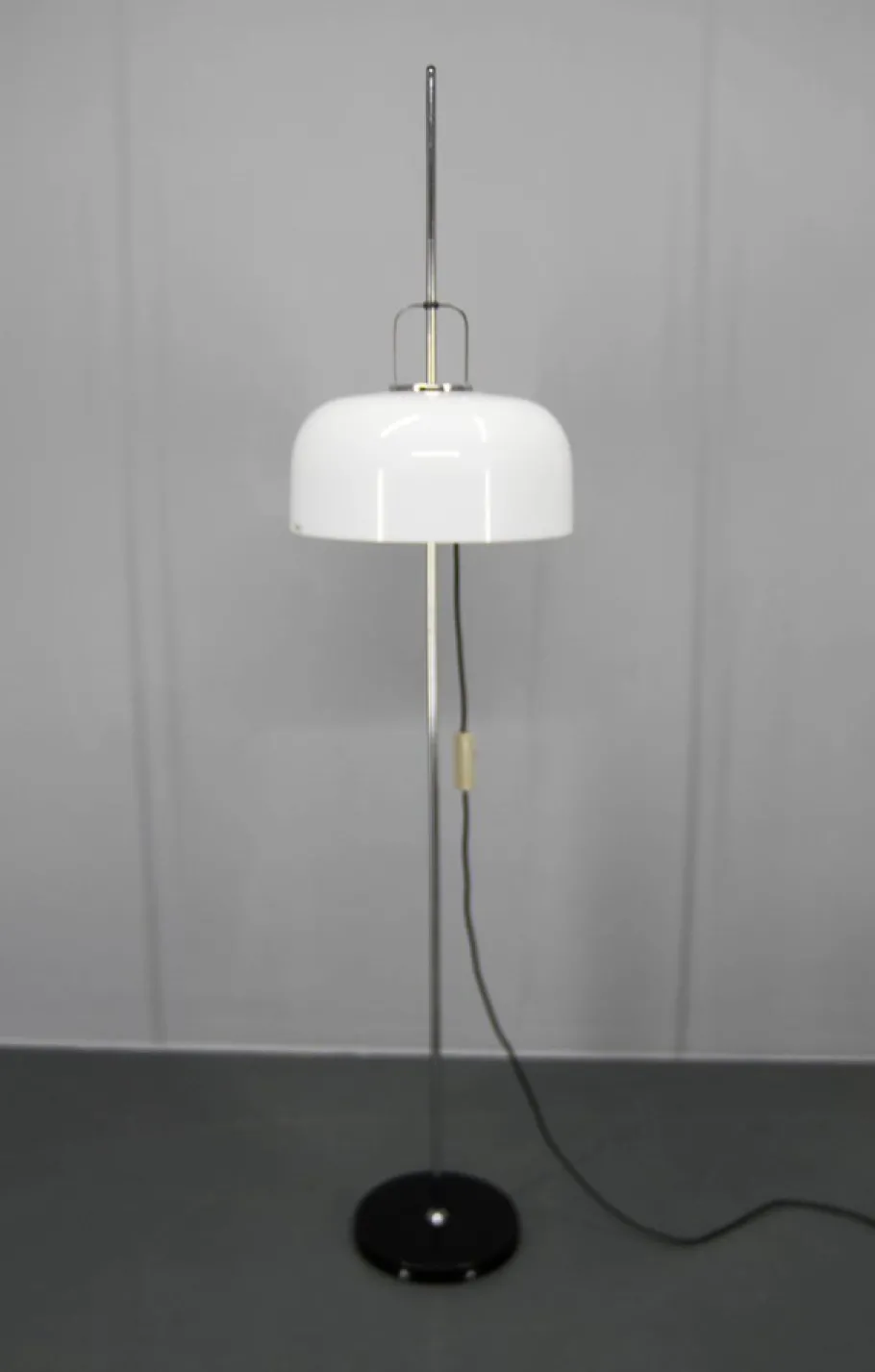 Sale Pamono Mid-Century Adjustable Floor Lamp attributed to Guzzini for Meblo, 1970s