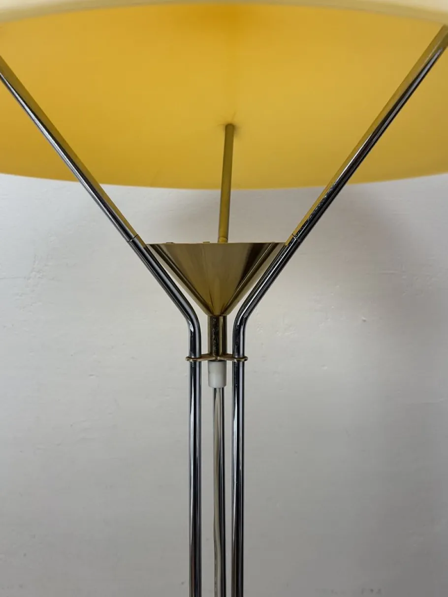 Discount Pamono Mid-Century Art Deco-Shaped Floor Lamp from Alta, 1970s