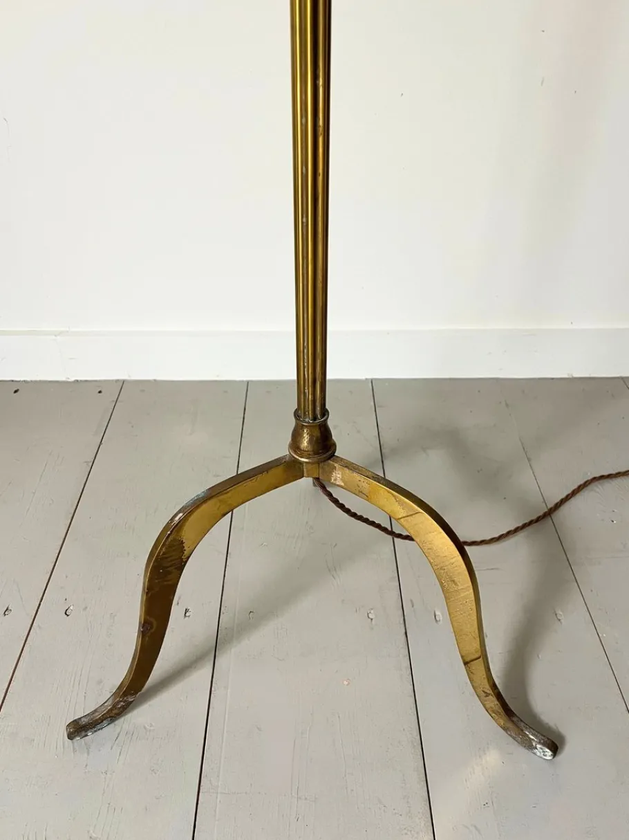 Discount Pamono Mid-Century Brass Reeded Floor Lamp with Arched Tripod Feet, France, 1950s