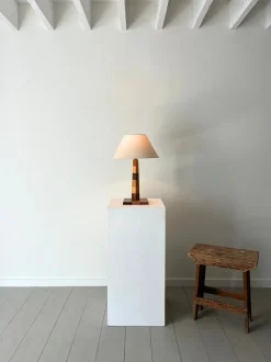 Sale Pamono Mid-Century British Handmade Striped Wooden Table Lamp, 1960s