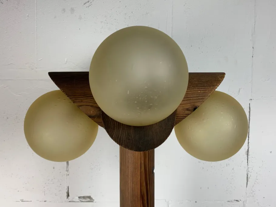 Sale Pamono Mid-Century Brutalist Oak Floor Lamp with 4 Spheres from Temde Leuchten, 1970s