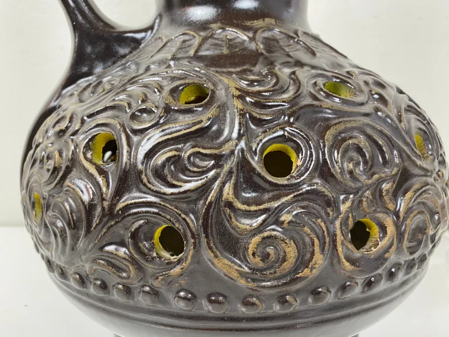 Discount Pamono Mid-Century Ceramic Floor Lamp from Fat Lava, Germany, 1970s