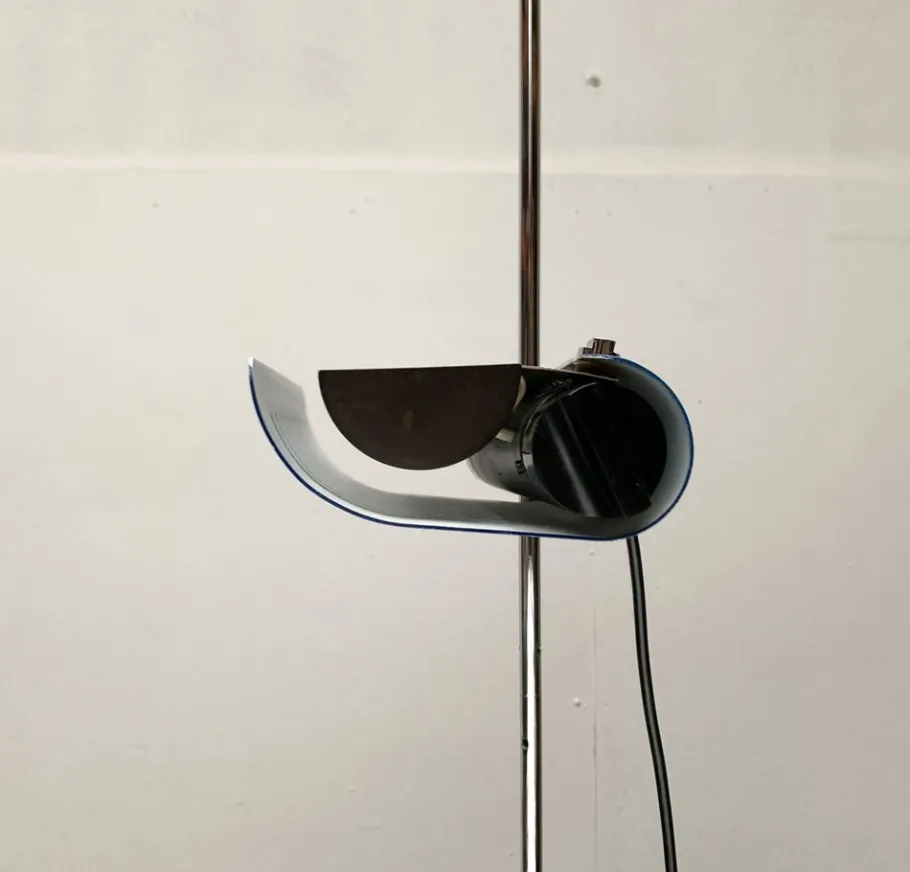 Hot Pamono Mid-Century Colombo 626 Floor Lamp by Joe Colombo for Oluce, 1970s