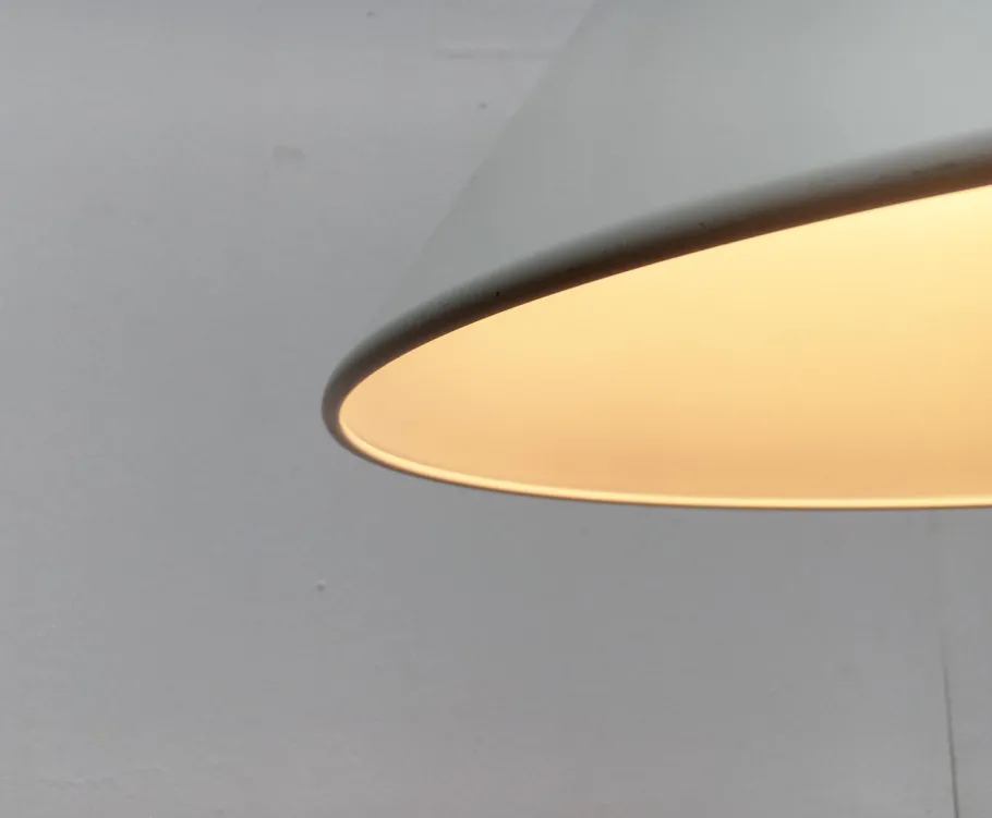 Clearance Pamono Mid-Century Danish Billiard Pendant Lamp from Louis Poulsen