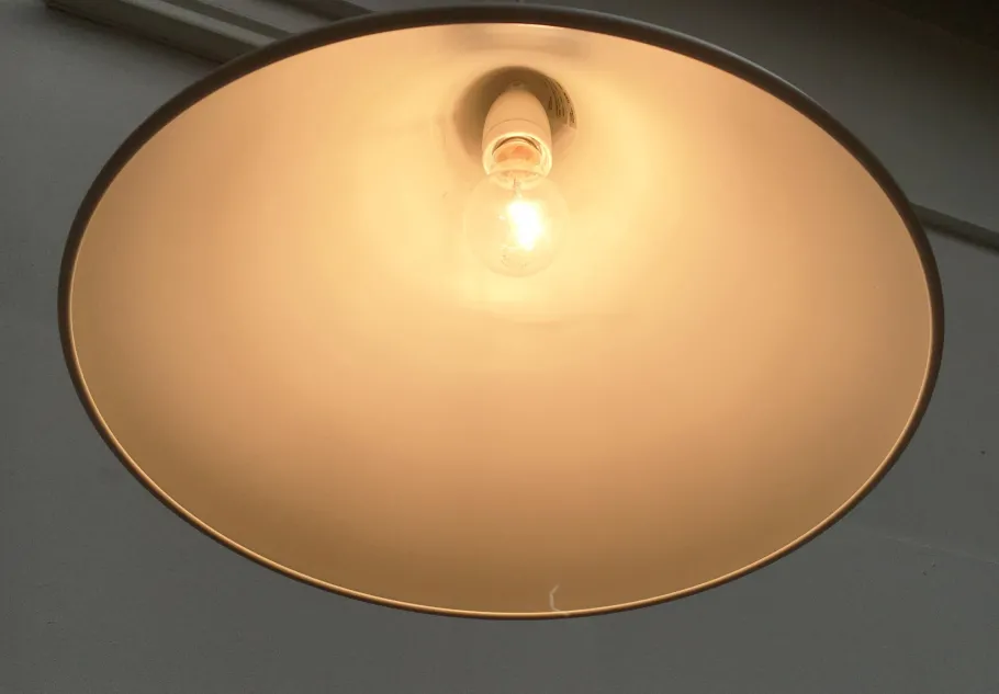 Clearance Pamono Mid-Century Danish Billiard Pendant Lamp from Louis Poulsen