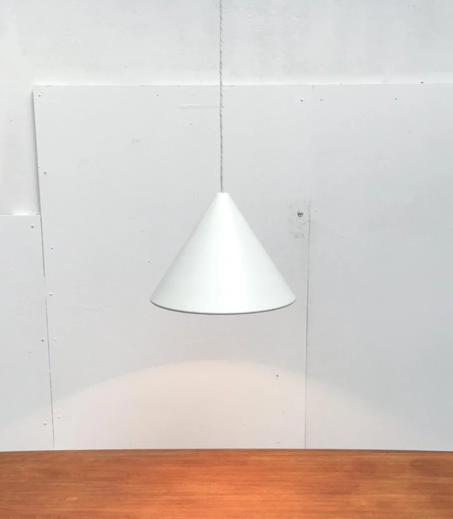 Clearance Pamono Mid-Century Danish Billiard Pendant Lamp from Louis Poulsen