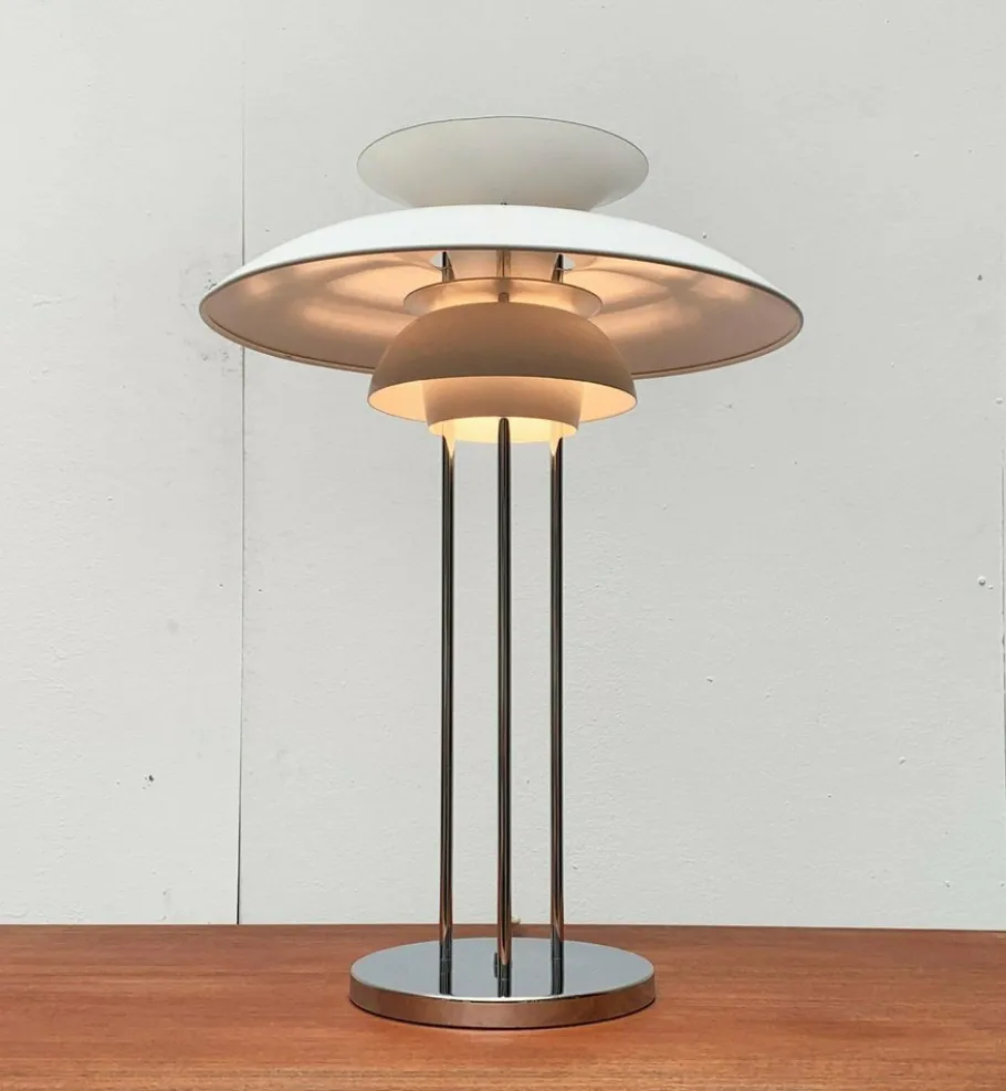 Outlet Pamono Mid-Century Danish Model PH 5 Table Lamp by Poul Henningsen for Louis Poulsen, 1960s
