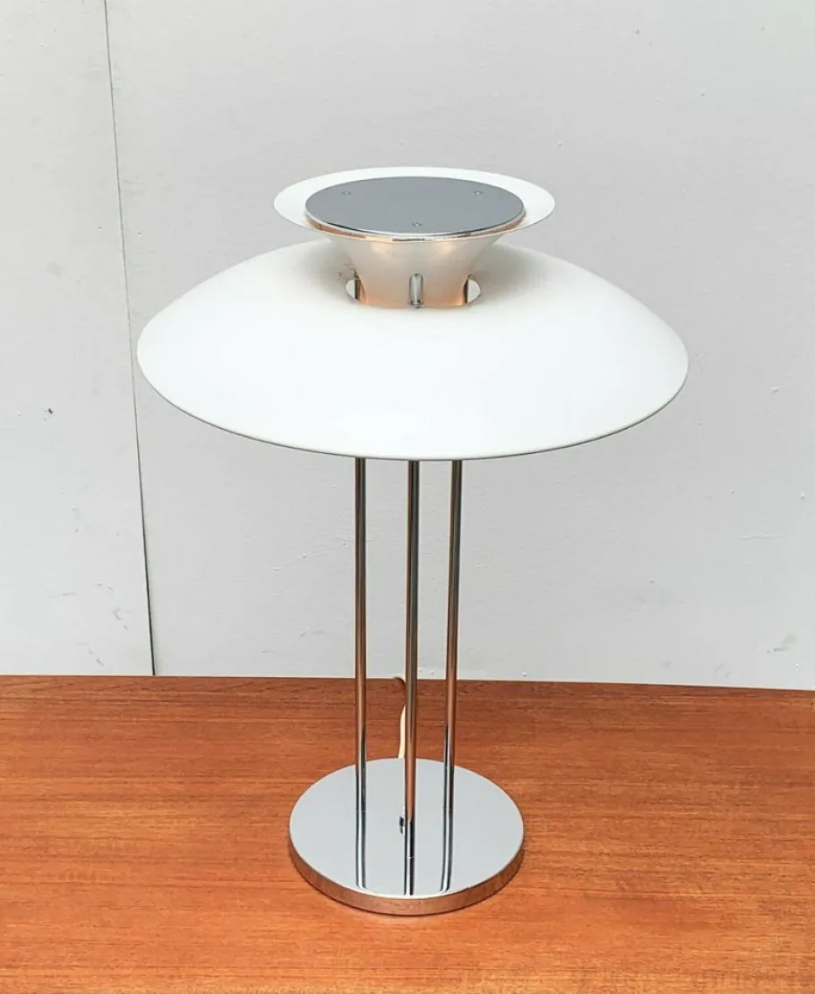 Outlet Pamono Mid-Century Danish Model PH 5 Table Lamp by Poul Henningsen for Louis Poulsen, 1960s