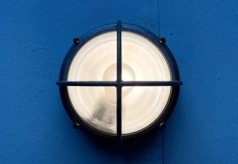 New Pamono Mid-Century Danish Outdoor Model Skot Metal Wall Lamp by Lauritz Knudsen for Louis Poulsen, 1960s