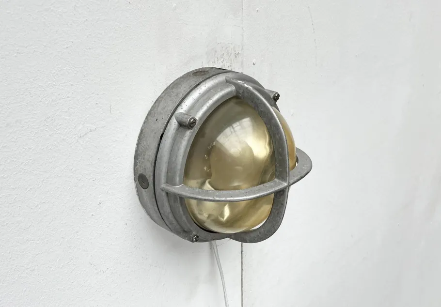 New Pamono Mid-Century Danish Outdoor Model Skot Metal Wall Lamp by Lauritz Knudsen for Louis Poulsen, 1960s