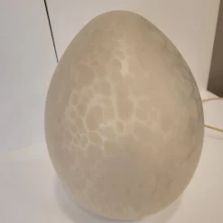 Pamono Mid-Century Egg Table Lamp in Glass from La Verrerie de Vianne, France, 1970s