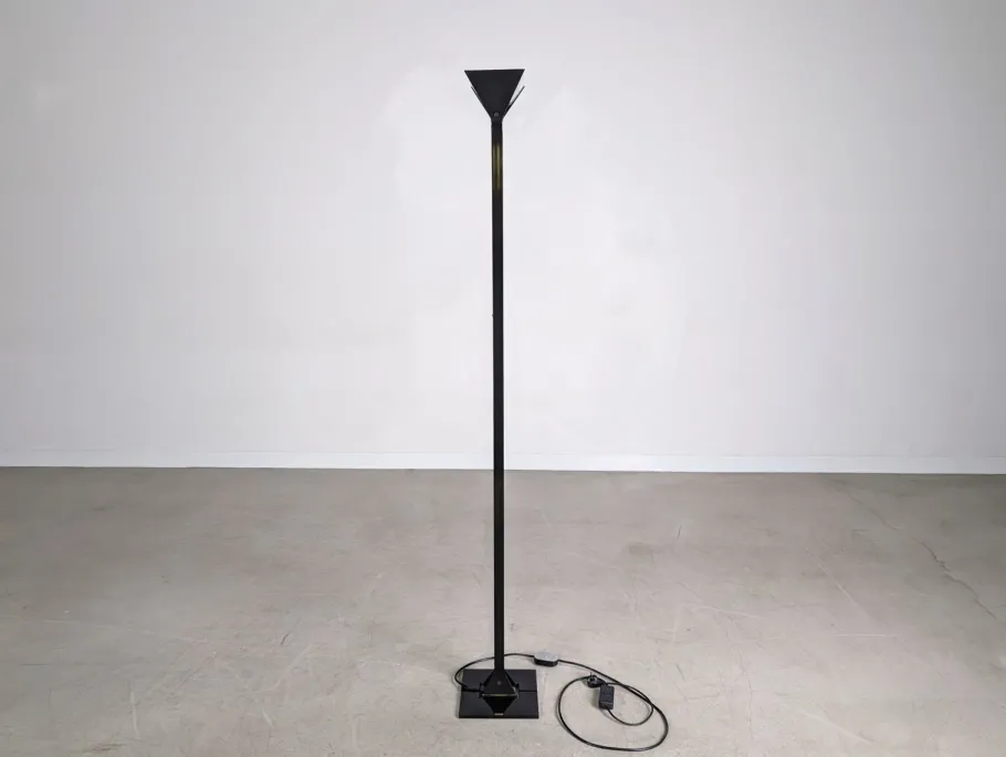 Pamono Mid-Century Floor Lamp Tibia by Scarpa Papillona for Flos, 1970