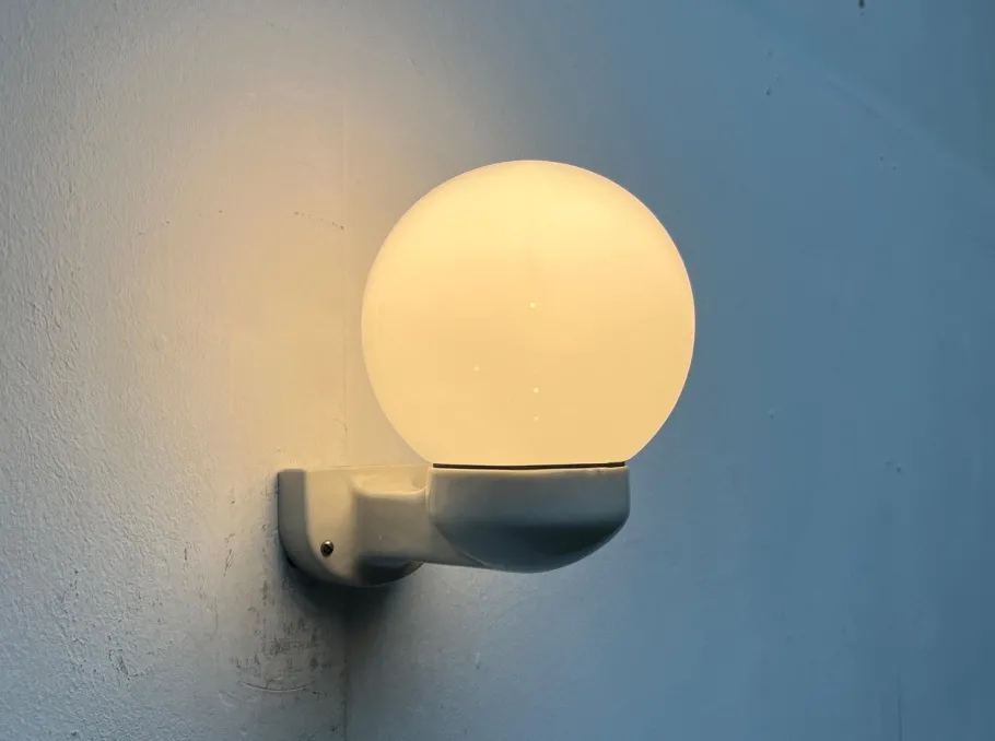 Clearance Pamono Mid-Century German Ceramic and Glass Wall Lamp from Siemens, 1950s