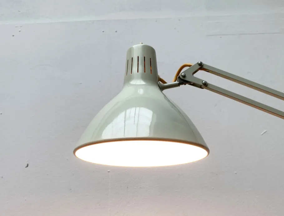 Discount Pamono Mid-Century German L-1s Table Task Lamp by Jac Jacobsen for Luxo, 1960s