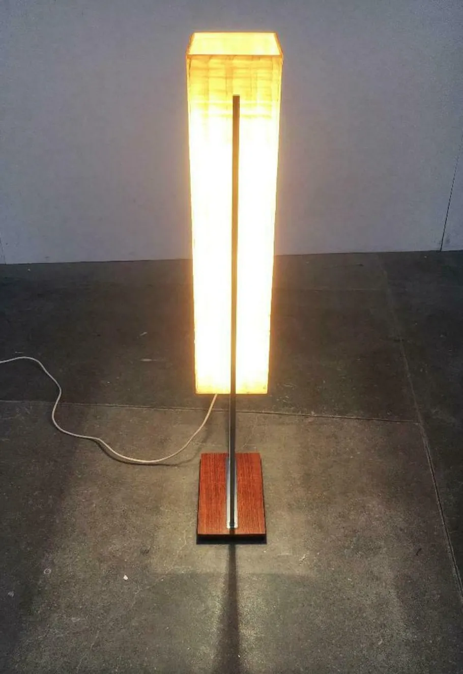 Discount Pamono Mid-Century German Space Age Fiberglass Floor Lamp from Hustadt Leuchten, 1960s