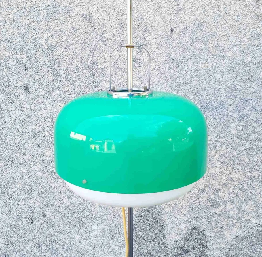 Discount Pamono Mid-Century Green Medusa Floor Lamp by Luigi Massoni for Guzzini, Italy, 1970s