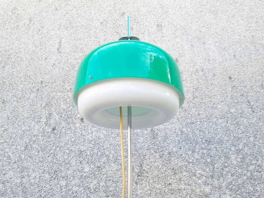 Discount Pamono Mid-Century Green Medusa Floor Lamp by Luigi Massoni for Guzzini, Italy, 1970s
