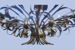 Best Pamono Mid-Century Hollywood Regency Gilt Floral Lily 12-Light Chandelier attributed to Hans Kögl, Italy, 1970s