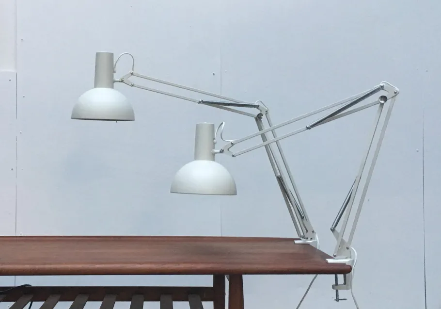Discount Pamono Mid-Century IT Task Lamp from Louis Poulsen, 1970s