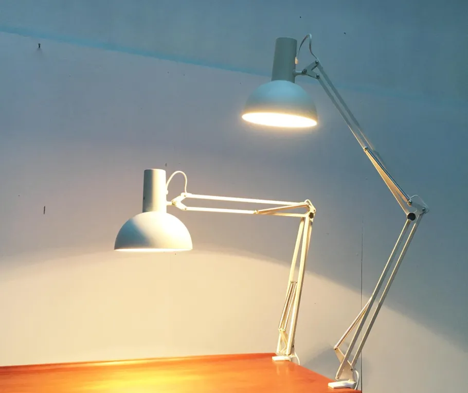 Discount Pamono Mid-Century IT Task Lamp from Louis Poulsen, 1970s