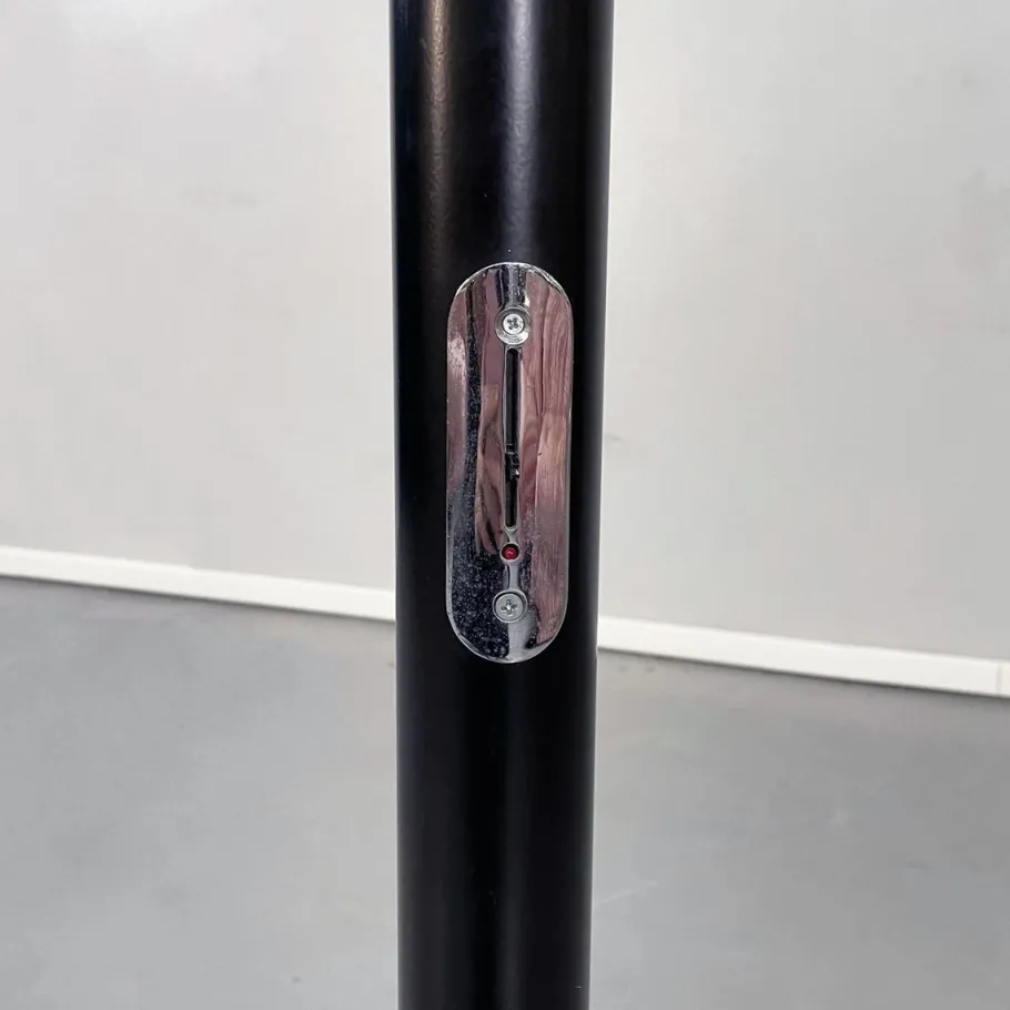 Hot Pamono Mid-Century Italian Black Steel Callimaco Floor Lamp by Sottsass for Artemide, 1980