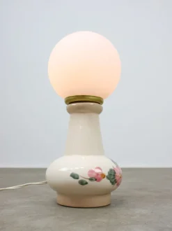 Pamono Mid-Century Italian Floral Table Lamp in Ceramic and Opaline