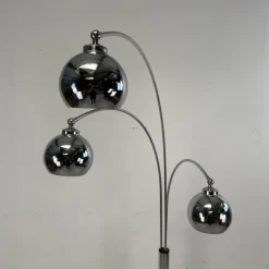 Pamono Mid-Century Italian Marble Based Arc Floor Light by Goffredo Reggiani