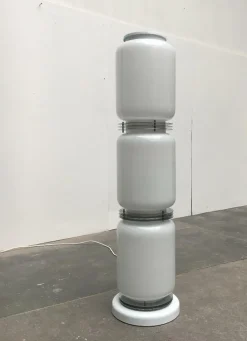 Pamono Mid-Century Italian Space Age Glass Floor Lamp, 1960s