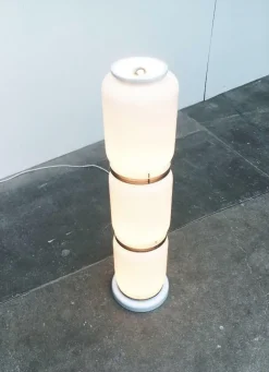 Pamono Mid-Century Italian Space Age Glass Floor Lamp, 1960s