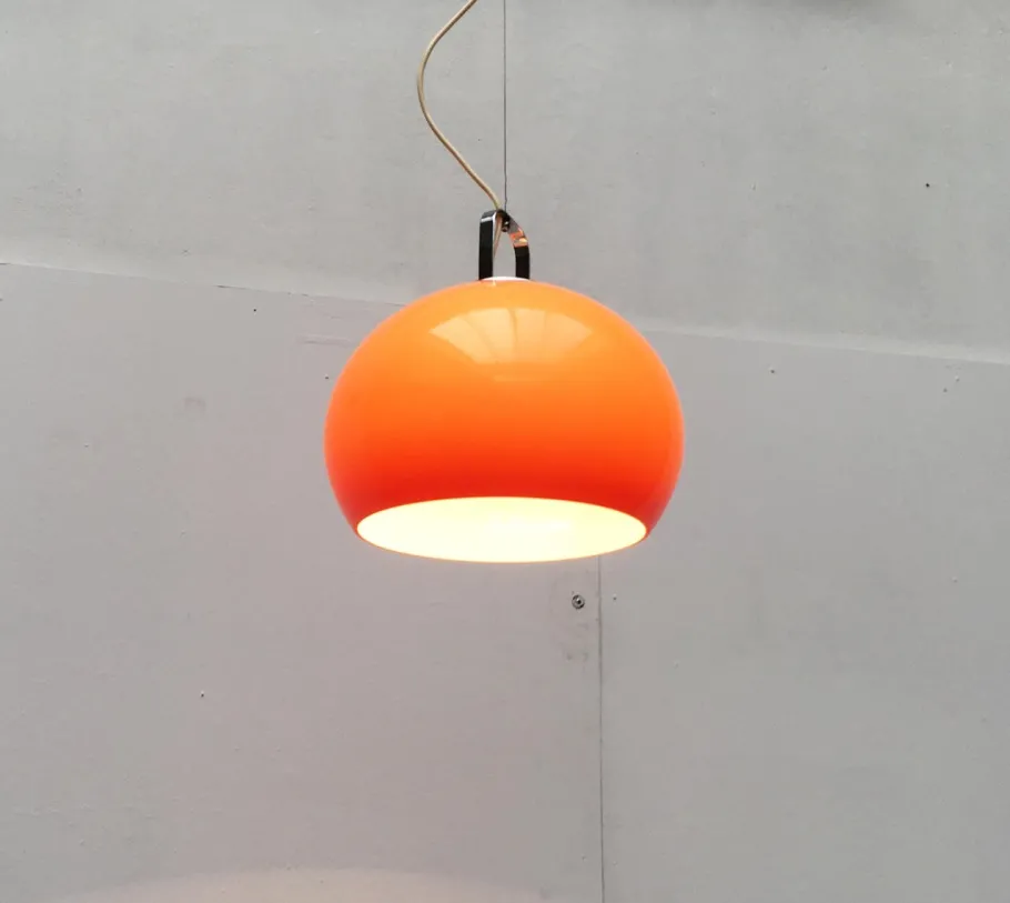 Clearance Pamono Mid-Century Italian Space Age Zurigo Pendant Lamp by Luigi Massoni for Guzzini