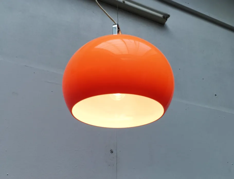 Clearance Pamono Mid-Century Italian Space Age Zurigo Pendant Lamp by Luigi Massoni for Guzzini