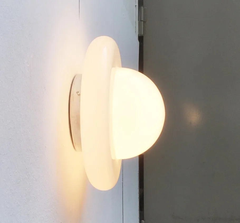 New Pamono Mid-Century Italian Wall Lamp