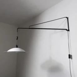 Discount Pamono Mid-Century Italian Wall Lamp Potence Counterweight from Stilnovo, 1970s