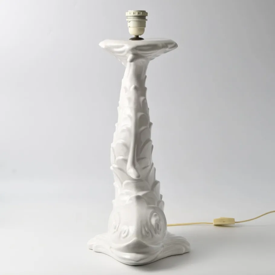 Outlet Pamono Mid-Century Italian White Ceramic Dolphin Table Lamp, 1970s