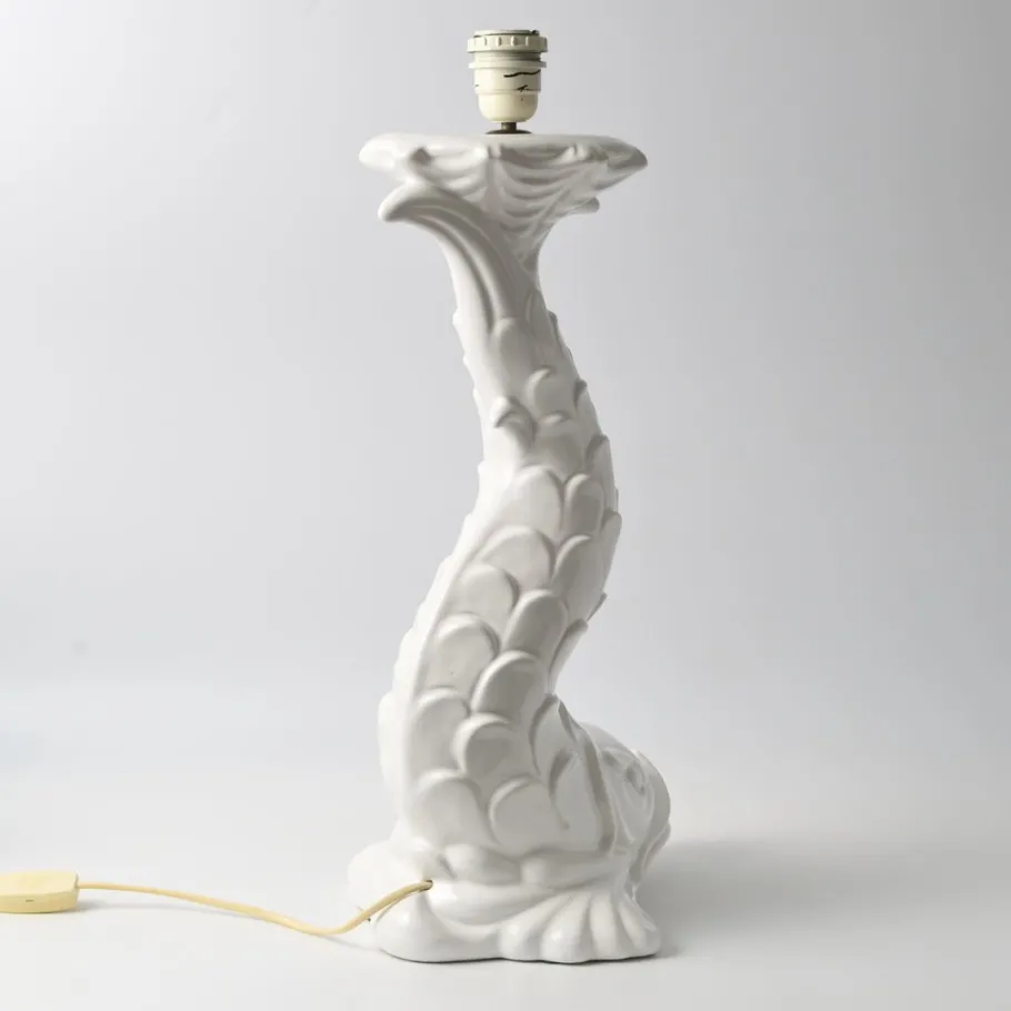 Outlet Pamono Mid-Century Italian White Ceramic Dolphin Table Lamp, 1970s