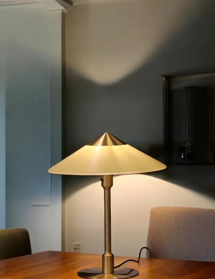 Sale Pamono Mid-Century Kongelys Table Lamp by Niels Rasmussen Thykier for Fog & Mørup, Denmark, 1960s