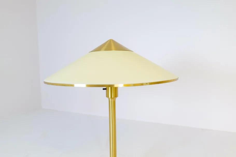 Sale Pamono Mid-Century Kongelys Table Lamp by Niels Rasmussen Thykier for Fog & Mørup, Denmark