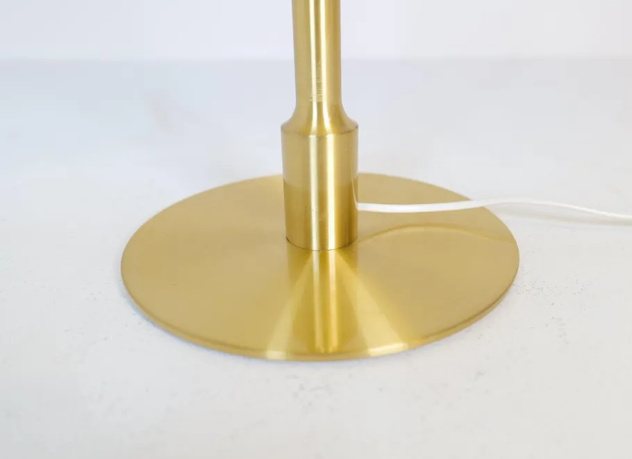 Sale Pamono Mid-Century Kongelys Table Lamp by Niels Rasmussen Thykier for Fog & Mørup, Denmark