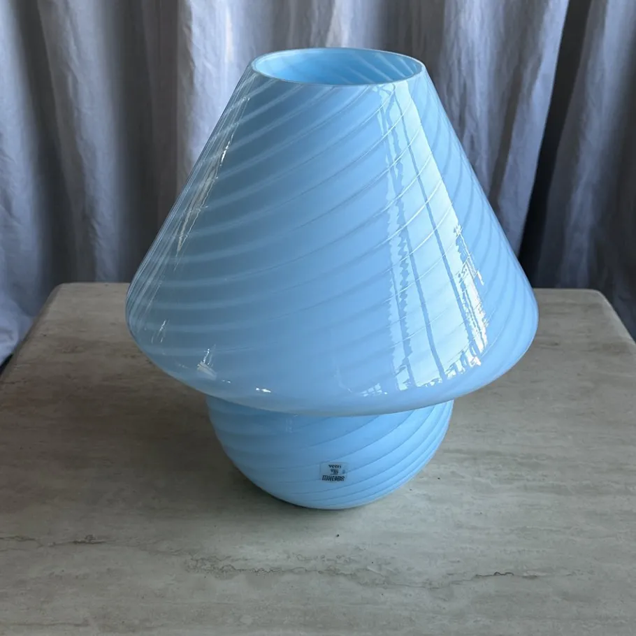 Pamono Mid-Century Large Baby Blue Swirl Murano Glass Mushroom Table Lamp from Vetri Murano, 1970s