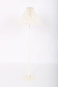 Outlet Pamono Mid-Century Model 369 Floor Lamp by Le Klint