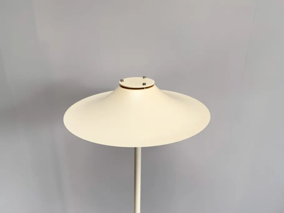 Sale Pamono Mid-Century Modern Adina Floor Lamp with White Metal Shade from Lyfa, Denmark, 1970s