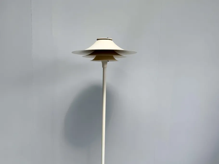 Sale Pamono Mid-Century Modern Adina Floor Lamp with White Metal Shade from Lyfa, Denmark, 1970s