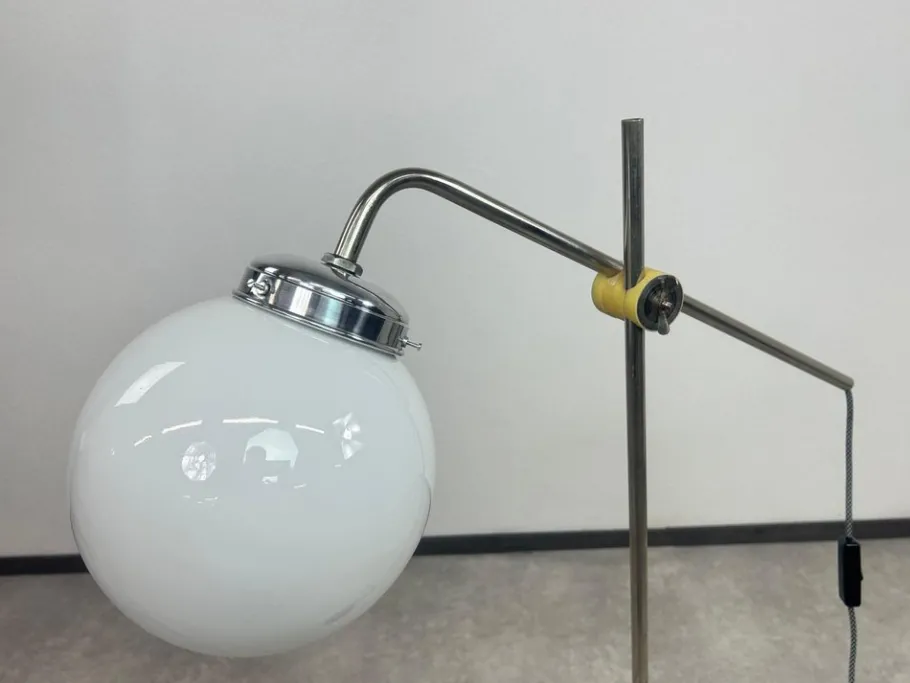 Pamono Mid-Century Modern Chrome Floor Lamps, 1950s, Set of 2