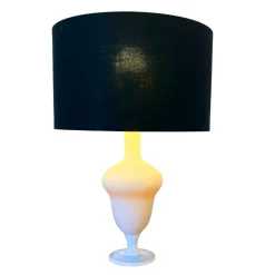 Discount Pamono Mid-Century Modern French White Opaline Glass Table Lamp with Black Shade, 1950