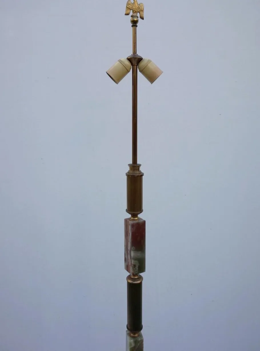 Pamono Mid-Century Modern Hollywood Regency Onyx Marble and Gilt Floor Lamp, 1960s