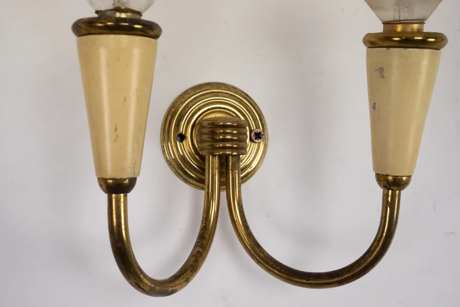 Clearance Pamono Mid-Century Modern Italian Sconces in Lacquer and Brass, 1960s, Set of 4