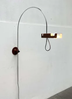 Sale Pamono Mid-Century Modern Italian Space Age Spider Arc Wall Lamp by Joe Colombo for Oluce, 1960s