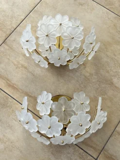 Sale Pamono Mid-Century Modern Murano Glass Flower Wall Lamps, 1960s, Set of 2